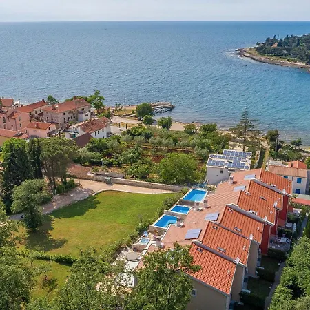Lovely In Svivan * Sveti Ivan (Istria)